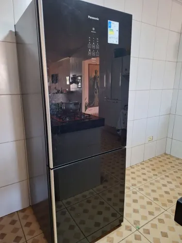 Geldeira Panasonic inverter porta de vidro