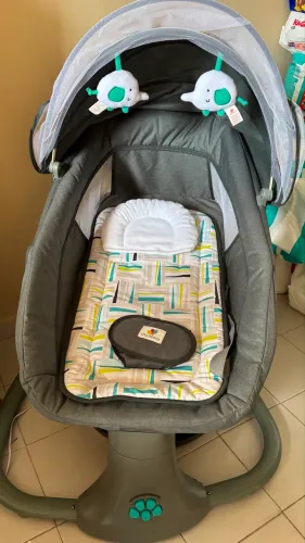 BERÇO MOISÉS ELÉTRICO MASTELA COM BALANÇO AUTOMÁTICO - SEMINOVO
