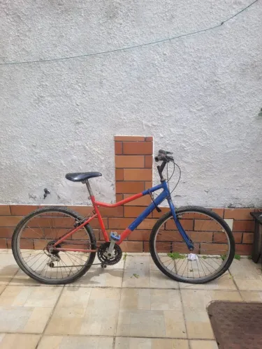 Bicicleta para manutenção