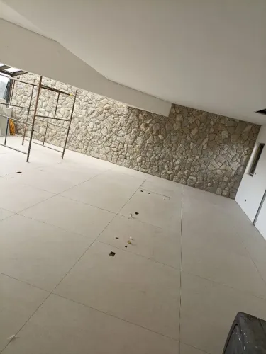 Mão de obra qualificada em revestimento