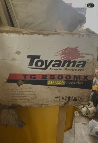 Gerador Toyama TG 2500MX - Pouco uso, perfeito estado