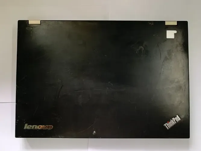 Notebook Lenovo Thinkpad T430 para retirada de peças sem fonte