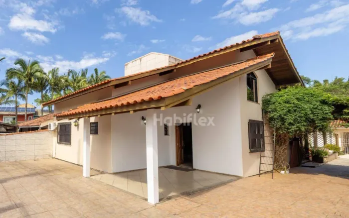 Casa com 4 dormitórios à venda - Campeche - Florianópolis/SC