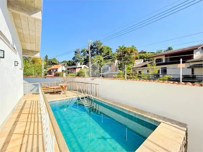Casa de vila com 4 dormitórios, 7 vagas no Alto da Boa Vista