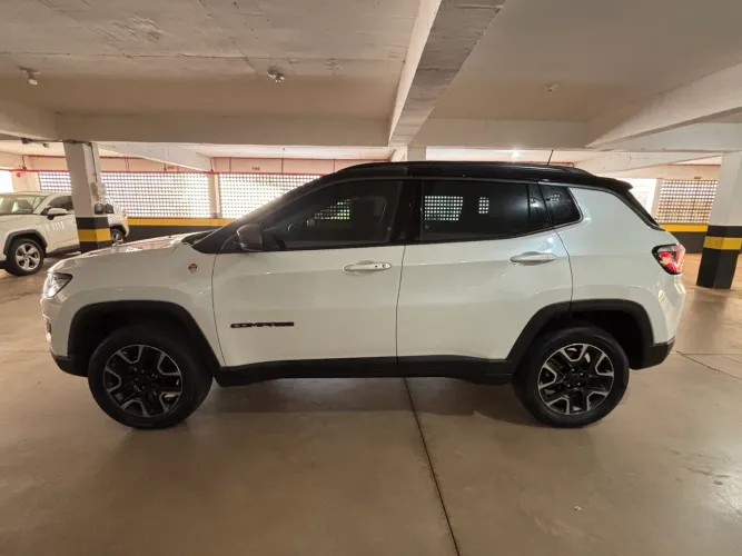 Jeep Compass Trailhawk 2.0 4X4 Dies. 16V Aut. 2021