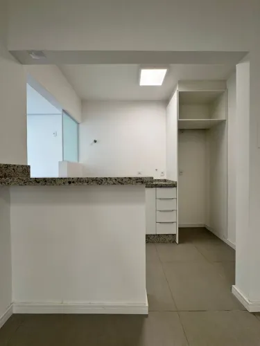 Apartamento reformado - Itacorubi