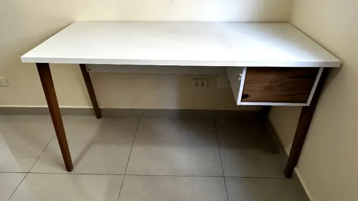Mesa Escrivaninha