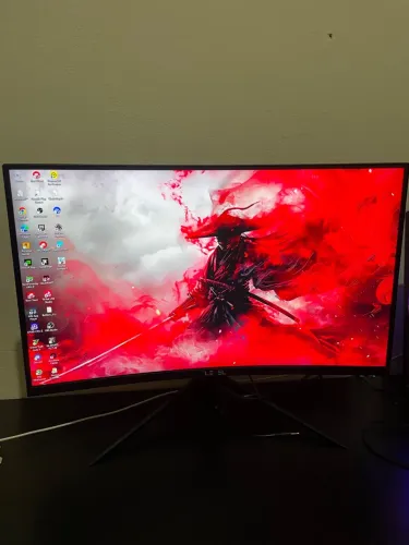Vendo monitor 240hz de 27 polegadas da gamer level