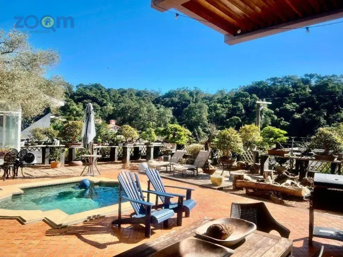 Linda casa no Capital Ville com piscina churrasqueira, móveis planejados para locação / al