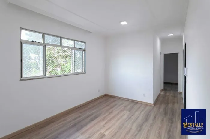 Apartamento à venda, 3 quartos, 1 vaga, Heliópolis - Belo Horizonte/MG