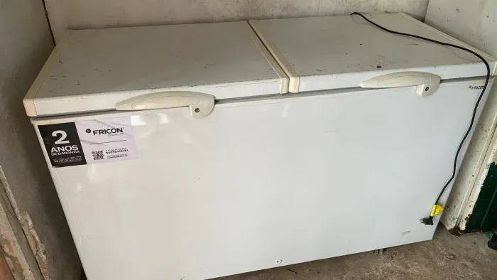 Freezer horizontal fricon 500l 