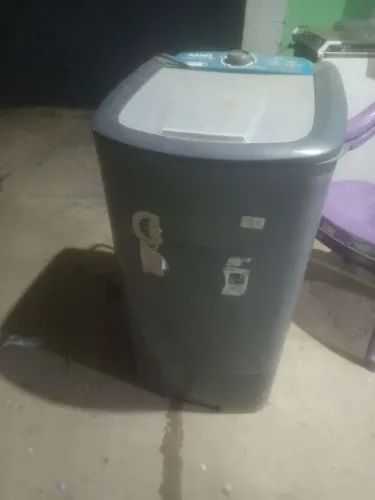 Vendo Tanquinho Arno 10 kg