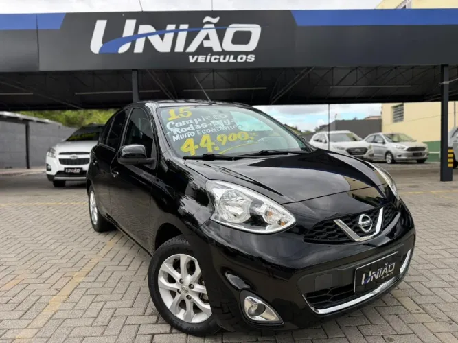 Nissan March SV 1.6 16V Flexstart 5P Mec. 2015