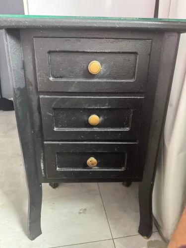 Conjunto de mesas de Cabeceira Preta