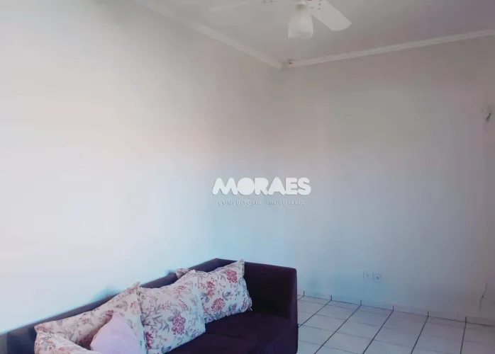 Casa com 2 quartos, sendo 1 suíte à venda, 113 m² por R$ 295.000 - Vila Dutra - Bauru/SP.