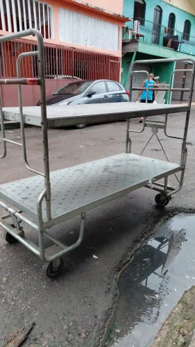 Carrinho de carga de andar