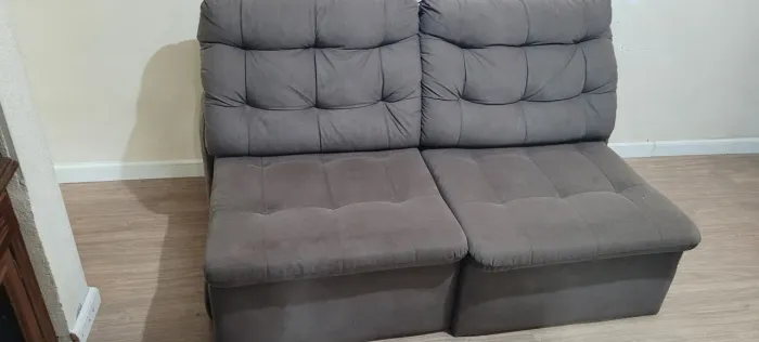 Sofá dois lugares
