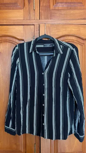 camisa feminina cea preta listrada m