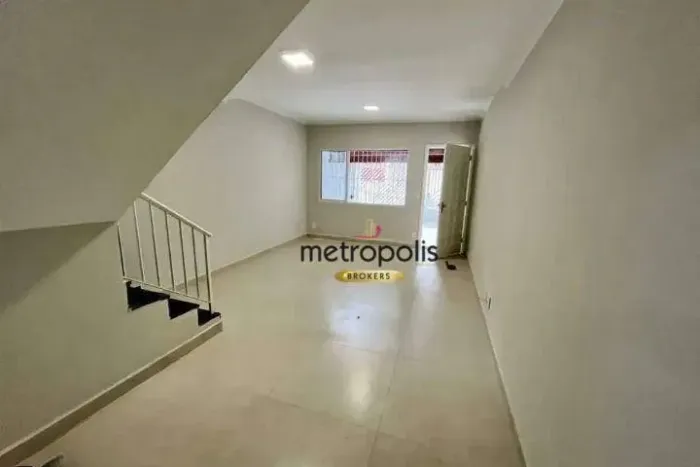 Sobrado com 3 dormitórios à venda, 137 m² por R$ 650.000,00 - Vila Eldízia - Santo André/S