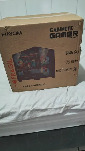 Gabinete gamer hayon