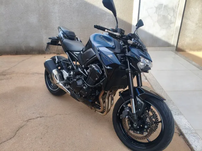 Z900 2022 azul