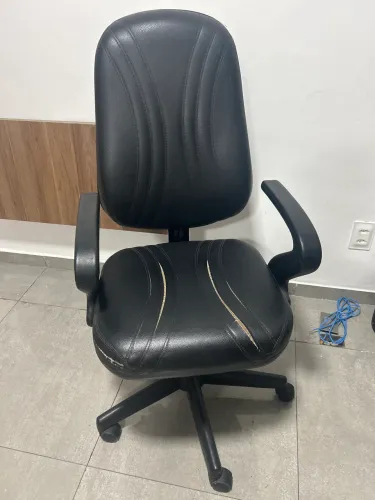 Cadeira executiva de rodinhas