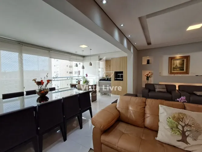 Apartamento mobiliado a venda na Barra Funda com 3 suítes, churrasqueira deposito