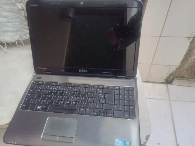 Notebook Dell inspiron   1464 processador Intel,  Windows 7 , para reparo ou concerto