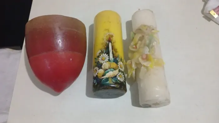 Kit 3 Velas Coloridas Diversos Tamanhos Estoque Antigo
