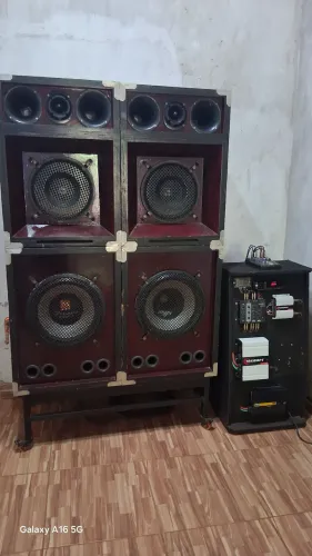 VENDE -SE SOM