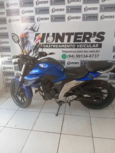 FZ25 em dias
