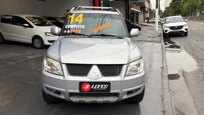 Mitsubishi Pajero TR4 2.0 Flex 16V 4X2 Aut. 2014