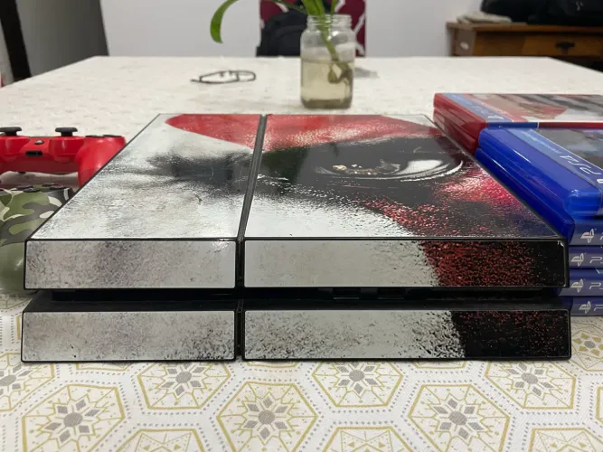 PS4 Slim Personalizado God of War + controles originais
