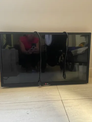 TV LG 32 - R$ 80,00