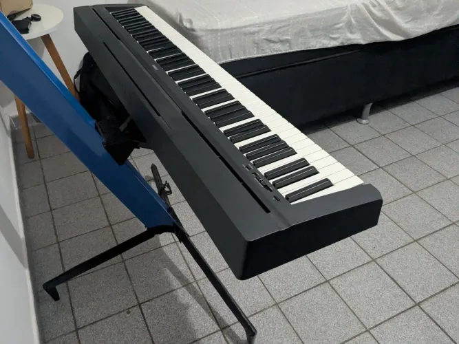 Piano Digital Yamaha P-45 - 88 Teclas - Conservado