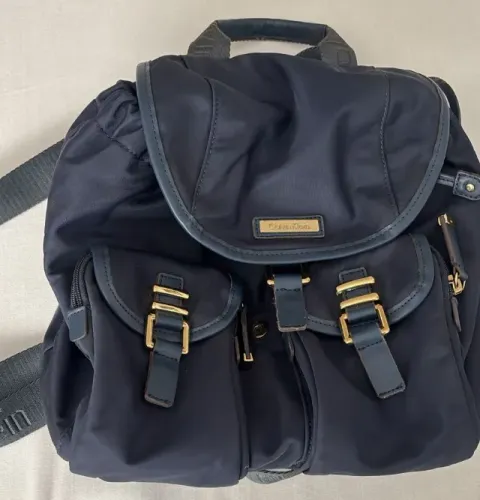 Bolsa estilo mochila Calvin Klein azul - Venda de garagem