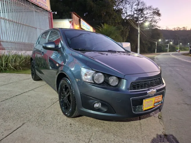 Chevrolet Sonic HB LT 1.6 16V Flexpower 5P Mec. 2013