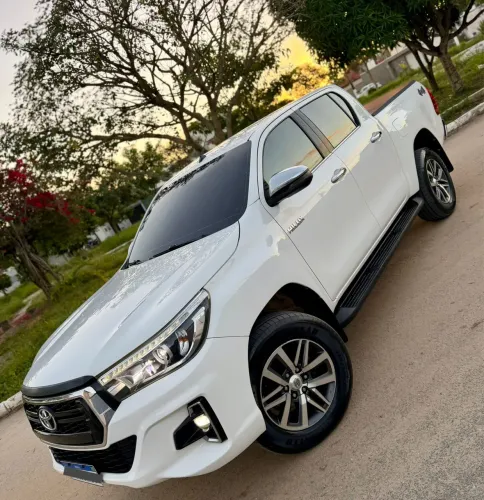 Toyota Hilux CD SRX 4X4 2.8 TDI 16V Diesel Aut. 2018
