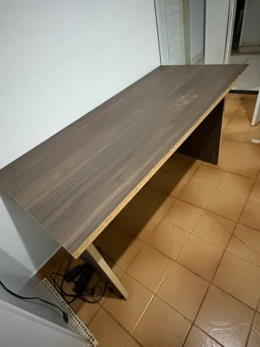 VENDO ESCRIVANINHA