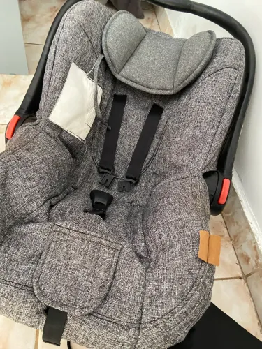 Bebê conforto