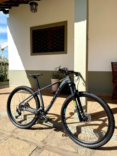Bicicleta Bike Sense Play 29 Shimano Alívio Nova