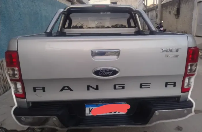 Ford Ranger XLT 2.5 16V 4X2 CD Flex 2014