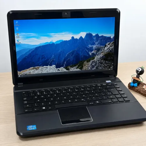 Notebook I3 Perfeito ( leia descrição)