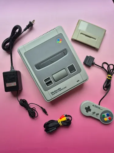 Nintendo Super Famicom Completo (SNES Japonês) + Controle Original + Mario Paint