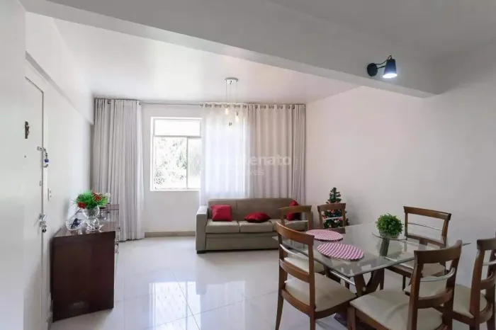 Apartamento à venda no bairro Santo Antônio