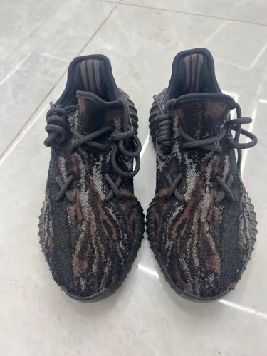 Yeezy 350 v2 Mx Rock