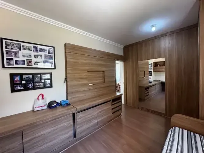 Linda Casa Particular a Venda em Cascavel com Parcelas.