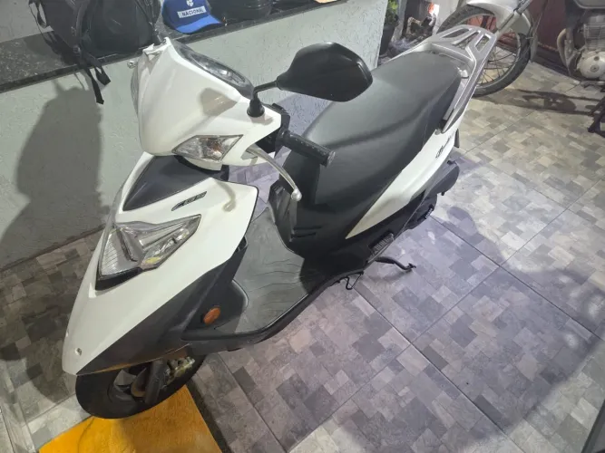 HAJOUE LINDY 125