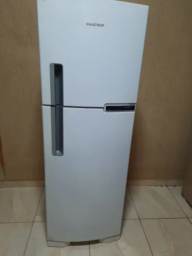 Geladeira Brastemp 410 litros Frost Free