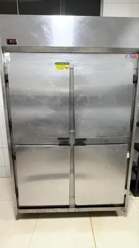 Geladeira comercial polar